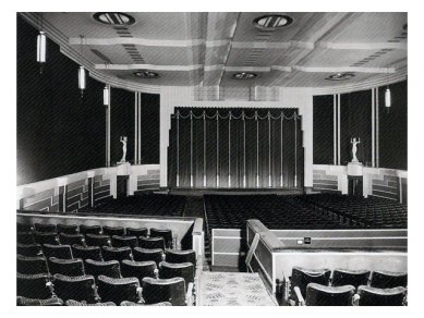 20101214 Eglintoninterior 1947